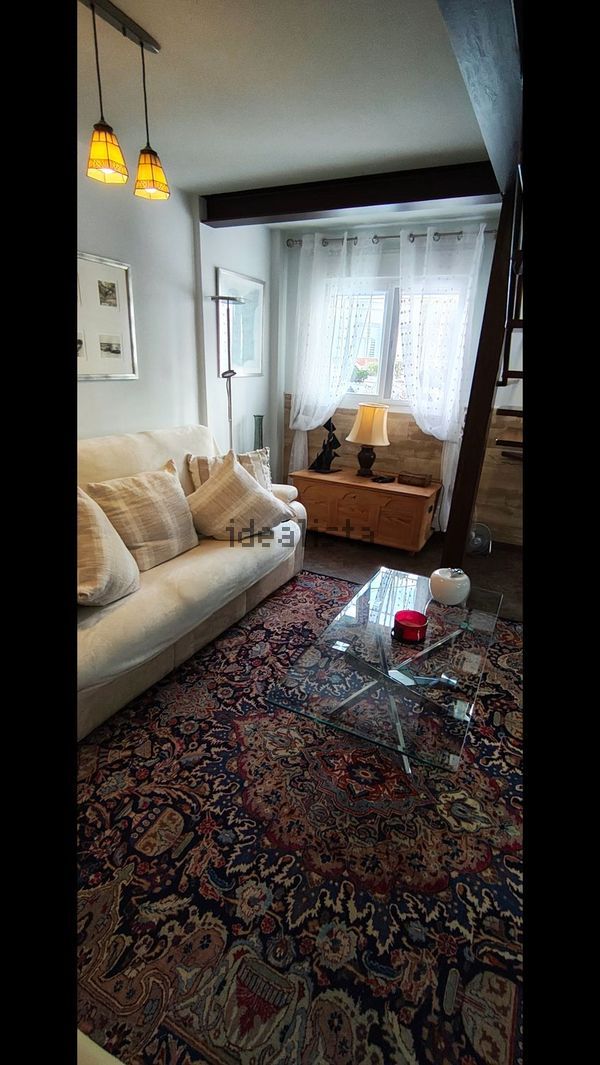 3-bedroom freehold villa in Nerja — photo 2 of 5