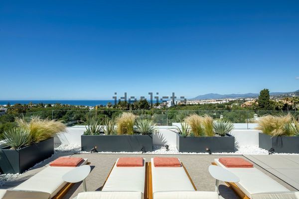 6-bedroom freehold villa in Marbella — photo 4 of 5