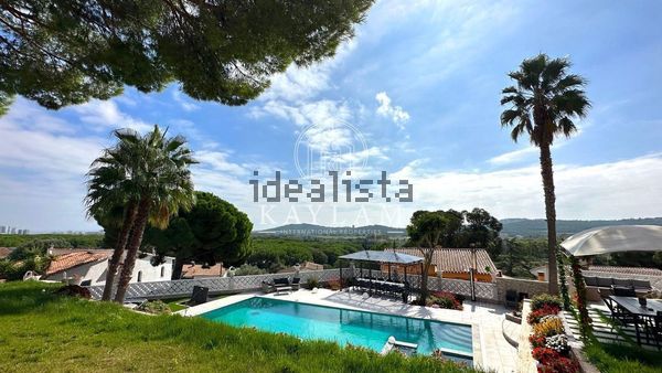 5-bedroom freehold villa in Castell-Platja d'Aro — photo 2 of 5