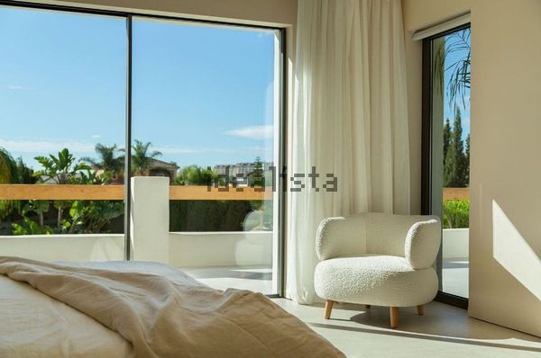 Detached house in Avenida del Prado, Aloha, Marbella — image 4