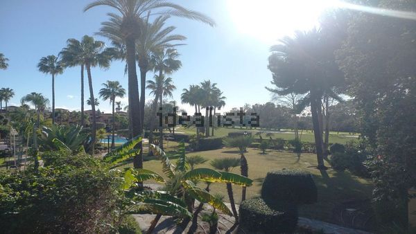3-bedroom freehold villa in Marbella — photo 4 of 5