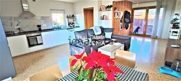 Detached house in Avenida Rafael Albertí, Lloret Residencial, Lloret de Mar — image 3