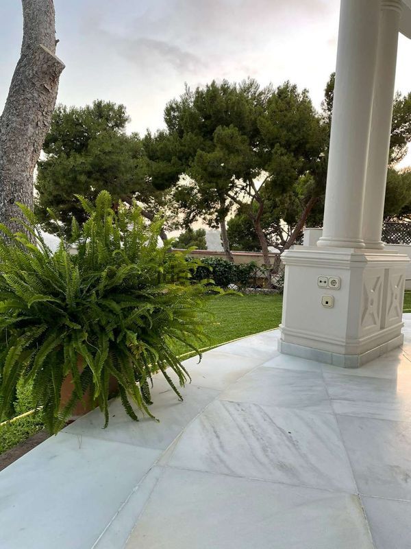 6-bedroom freehold villa in Málaga — photo 3 of 5