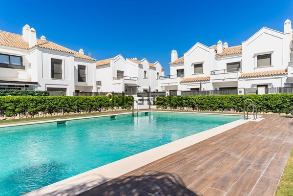 4-bedroom freehold villa in Mijas — photo 3 of 5