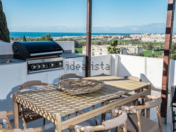 Terraced house in Miguel De Unamuno-campana, Las Brisas, Marbella — image 3
