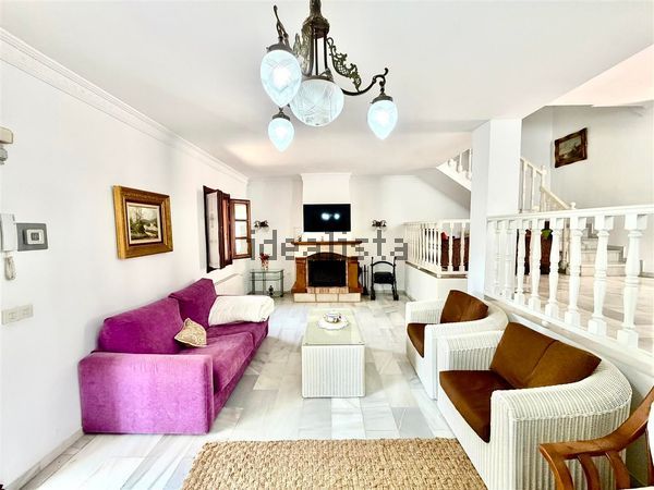 Semi-detached house in Calle las Azucenas, 264, Nueva Andalucía, Marbella — image 4