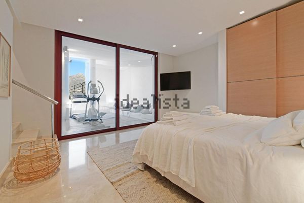 7-bedroom freehold villa in Marbella — photo 5 of 5