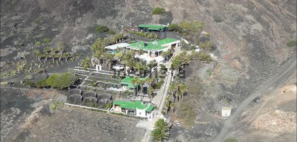 9-bedroom freehold villa in Tías — photo 4 of 5