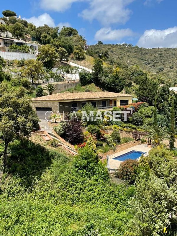 3-bedroom freehold villa in Castell-Platja d'Aro — photo 4 of 5