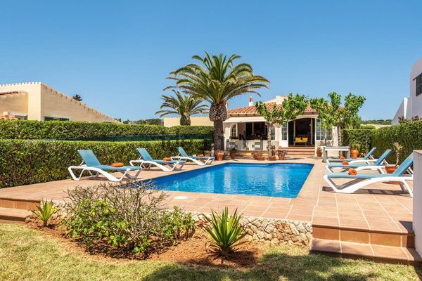 3-bedroom freehold villa in Ciutadella — photo 1 of 5