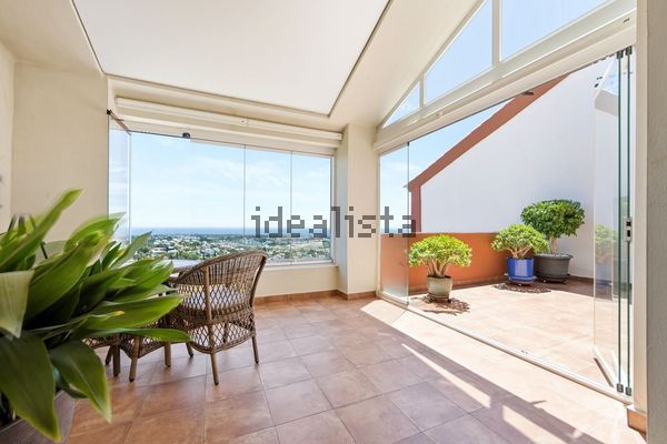 3-bedroom freehold villa in Benahavís — photo 2 of 5