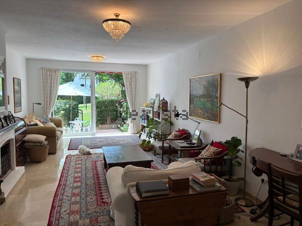 3-bedroom freehold villa in Estepona — photo 5 of 5