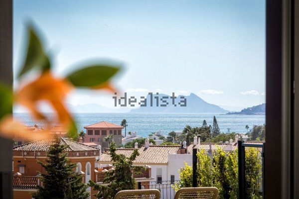 4-bedroom freehold villa in Estepona — photo 5 of 5