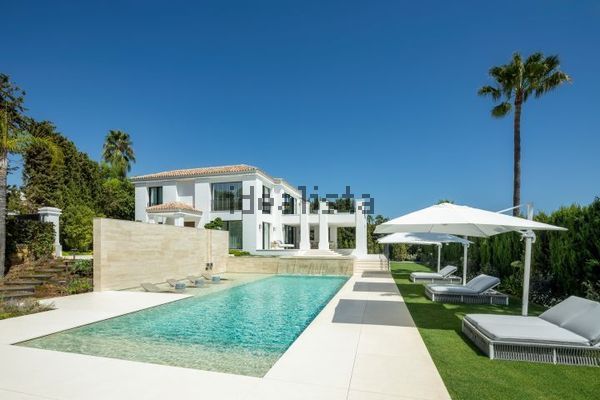 6-bedroom freehold villa in Marbella — photo 5 of 5