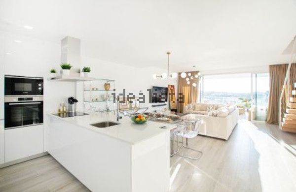 3-bedroom freehold villa in Estepona — photo 2 of 5