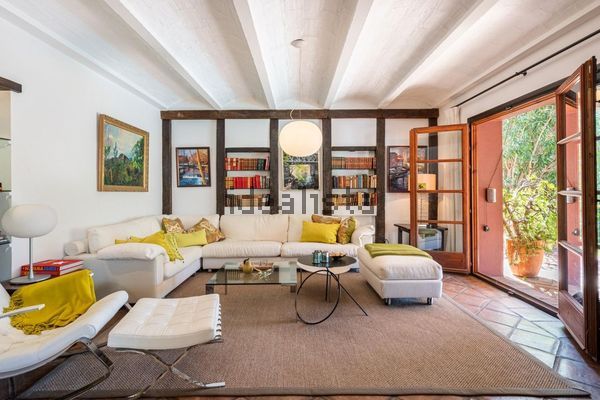 4-bedroom freehold villa in Estepona — photo 4 of 5