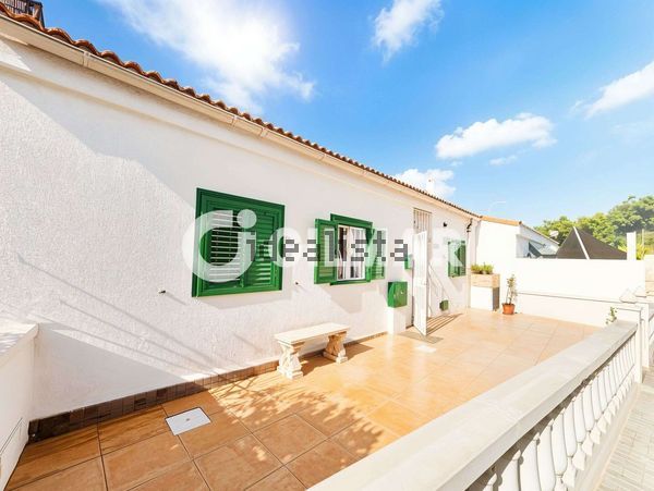 Terraced house in Calle Andorra, Los Cristianos, Arona — image 3