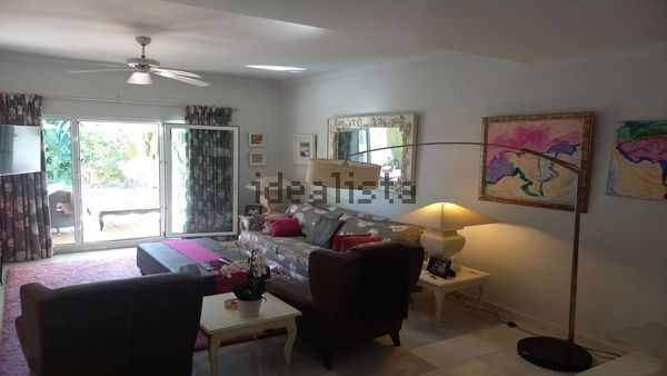 3-bedroom freehold villa in Marbella — photo 5 of 5