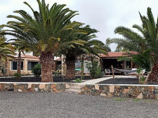 8-bedroom freehold villa in Pájara — photo 4 of 5