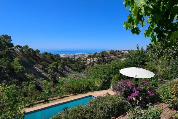 Detached house in Altos de Estepona, Estepona — image 4