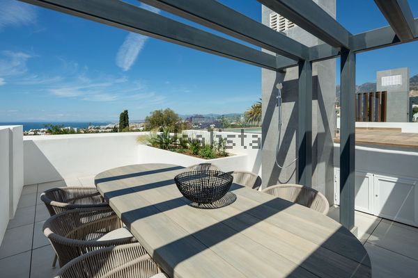 4-bedroom freehold villa in Marbella — photo 2 of 5