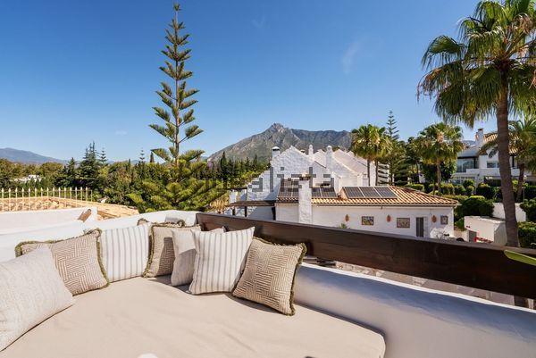Terraced house in Lomas de Marbella Club, Marbella — image 3