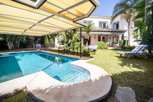4-bedroom freehold villa in Marbella — photo 4 of 5