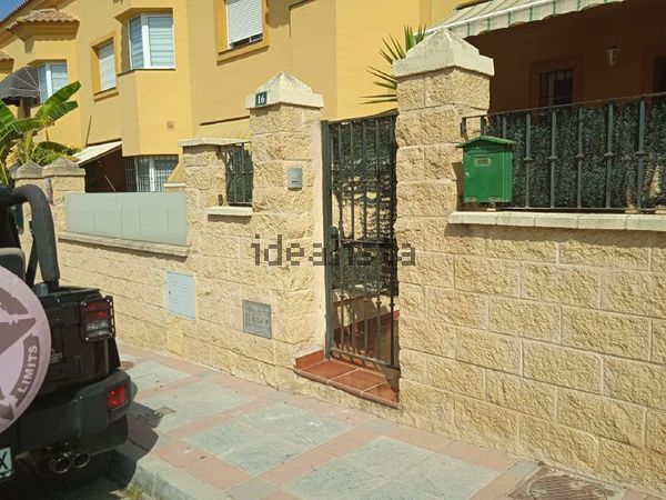 House in Calle Matías Lara Larita, Los Boliches, Fuengirola — image 3