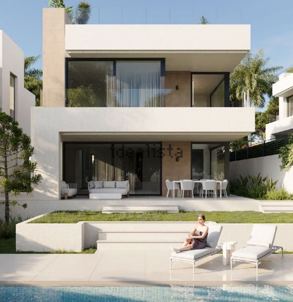 4-bedroom freehold villa in Marbella — photo 4 of 5
