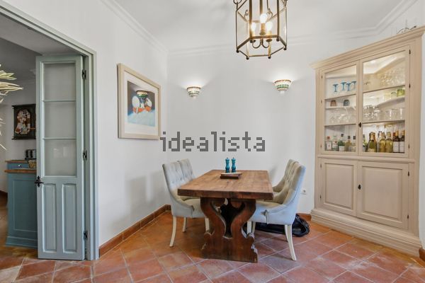 4-bedroom freehold villa in Estepona — photo 4 of 5
