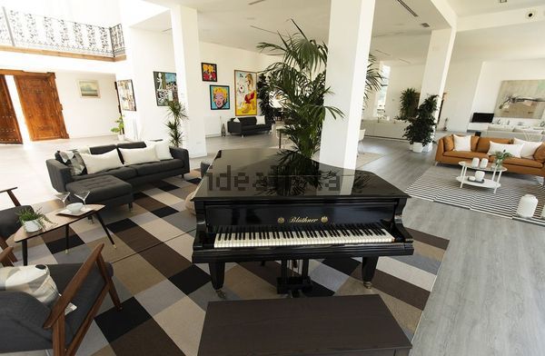 10-bedroom freehold villa in Marbella — photo 5 of 5