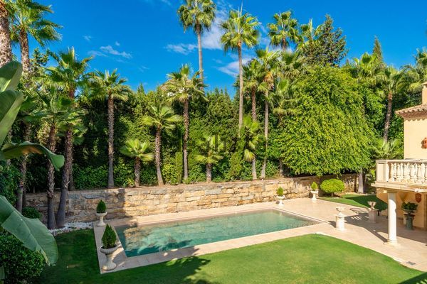 4-bedroom freehold villa in Marbella — photo 3 of 5