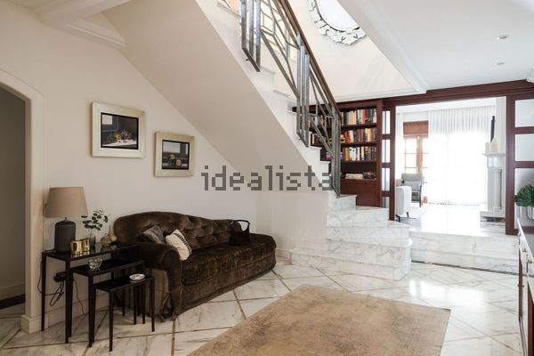 6-bedroom freehold villa in Málaga — photo 3 of 5