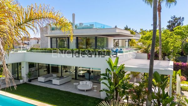 Detached house in Calle León, Casasola, Estepona — image 3