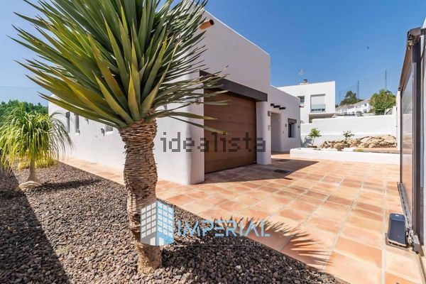 3-bedroom freehold villa in Mijas — photo 3 of 5