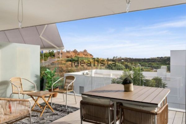 3-bedroom freehold villa in Estepona — photo 5 of 5