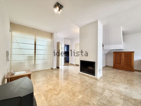 3-bedroom freehold villa in Marbella — photo 3 of 5