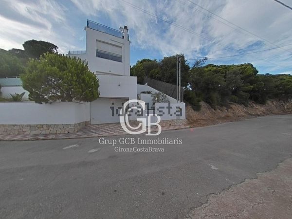 5-bedroom freehold villa in Lloret de Mar — photo 4 of 5