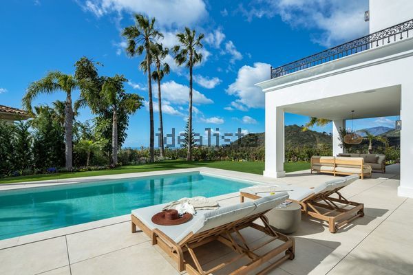 Detached house in Calle Torre Esteril, 89, Los Arqueros-Puerto del Almendro, Benahavís — image 3