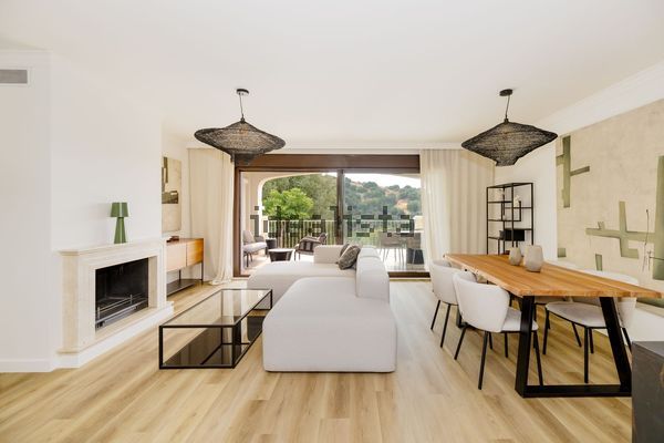 3-bedroom freehold villa in Estepona — photo 3 of 5