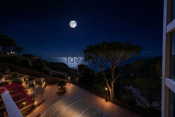 5-bedroom freehold villa in Sant Feliu de Guíxols — photo 4 of 5