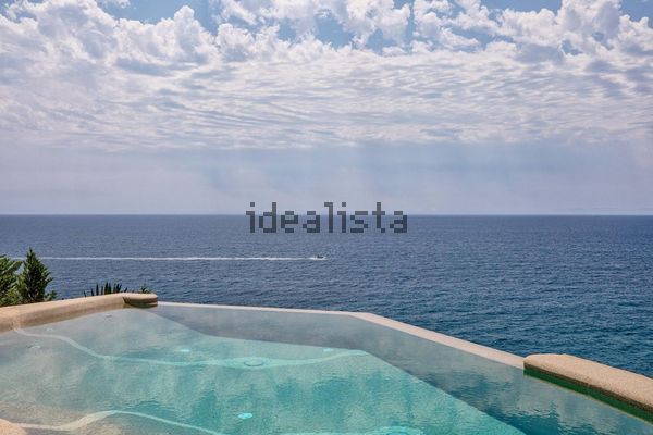 5-bedroom freehold villa in Lloret de Mar — photo 3 of 5