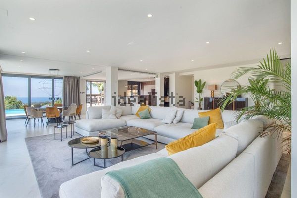Detached house in Calle Dalia, Santa María Golf, Marbella — image 4