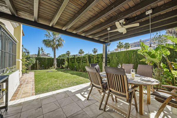 3-bedroom freehold villa in Marbella — photo 4 of 5