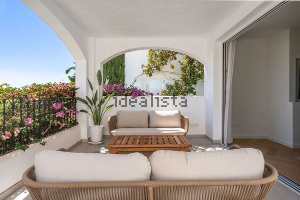 4-bedroom freehold villa in Marbella — photo 4 of 5