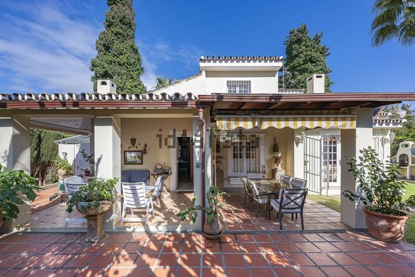 3-bedroom freehold villa in Marbella — photo 3 of 5