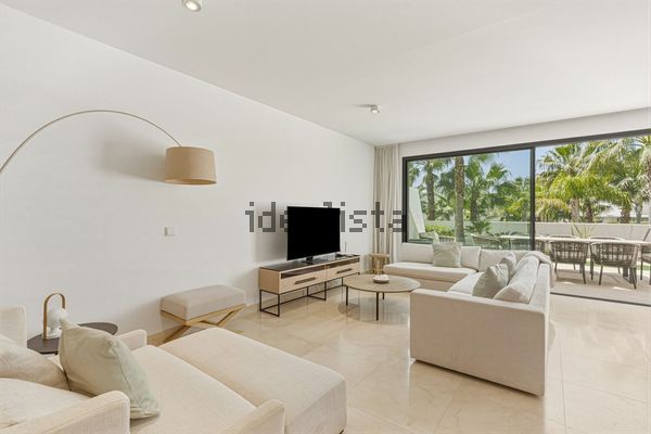 4-bedroom freehold villa in Mijas — photo 3 of 5