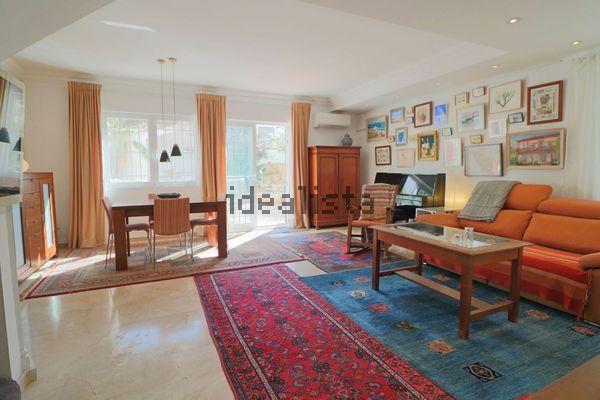 4-bedroom freehold villa in Estepona — photo 3 of 5