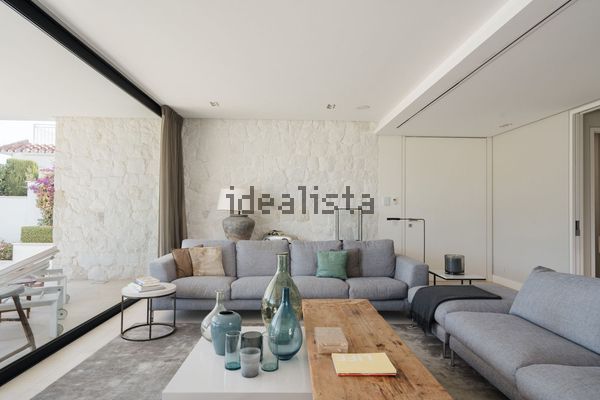 4-bedroom freehold villa in Marbella — photo 3 of 5