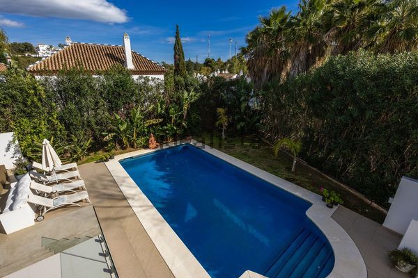 Terraced house in Marbella country club, 8, Los Naranjos, Marbella — image 5